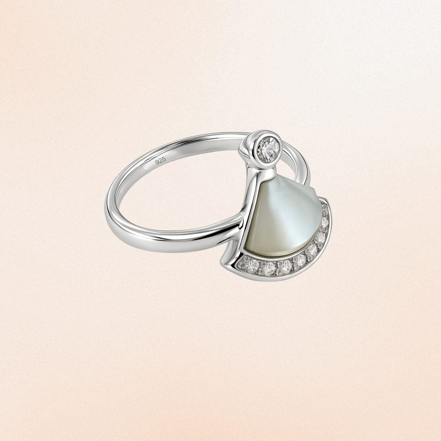 Mother-of-Pearl Fan Ring