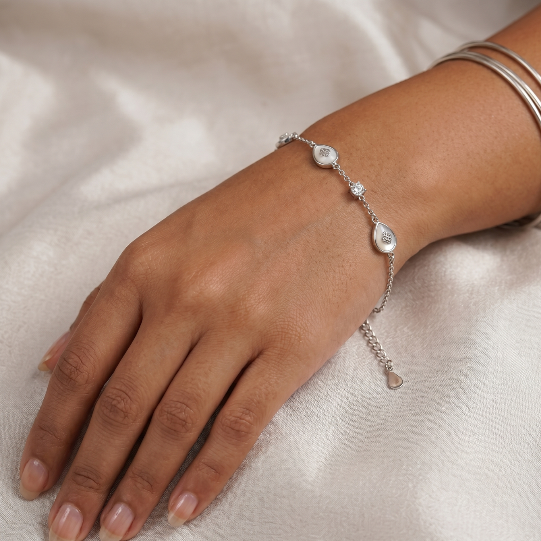 925 Silver Mother of Pearl Teardrop Bracelet