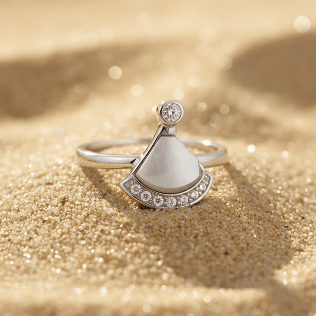 Mother-of-Pearl Fan Ring