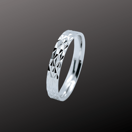 Diamond-Cut Silver Band Ring