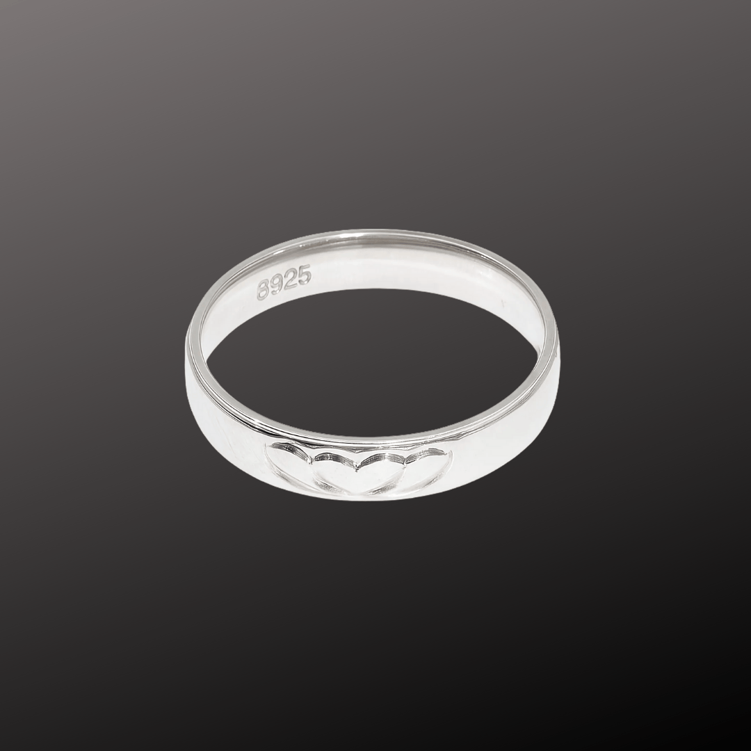 Engraved Heart Band Ring