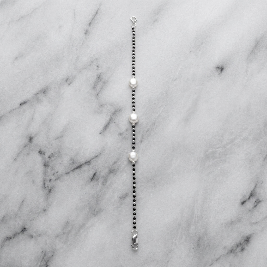 925 Silver Delicate Bracelet with Black Beads